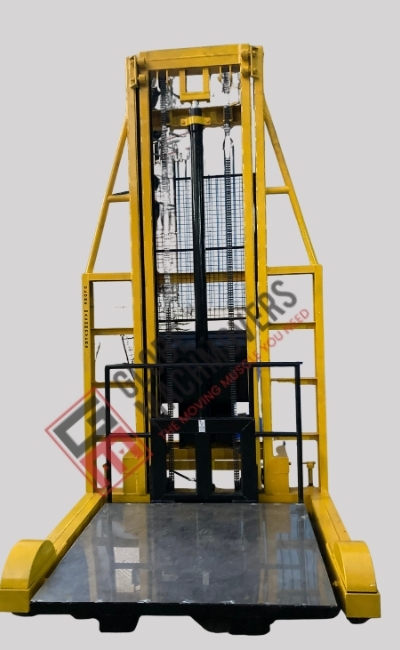 Hydraulic Stackers